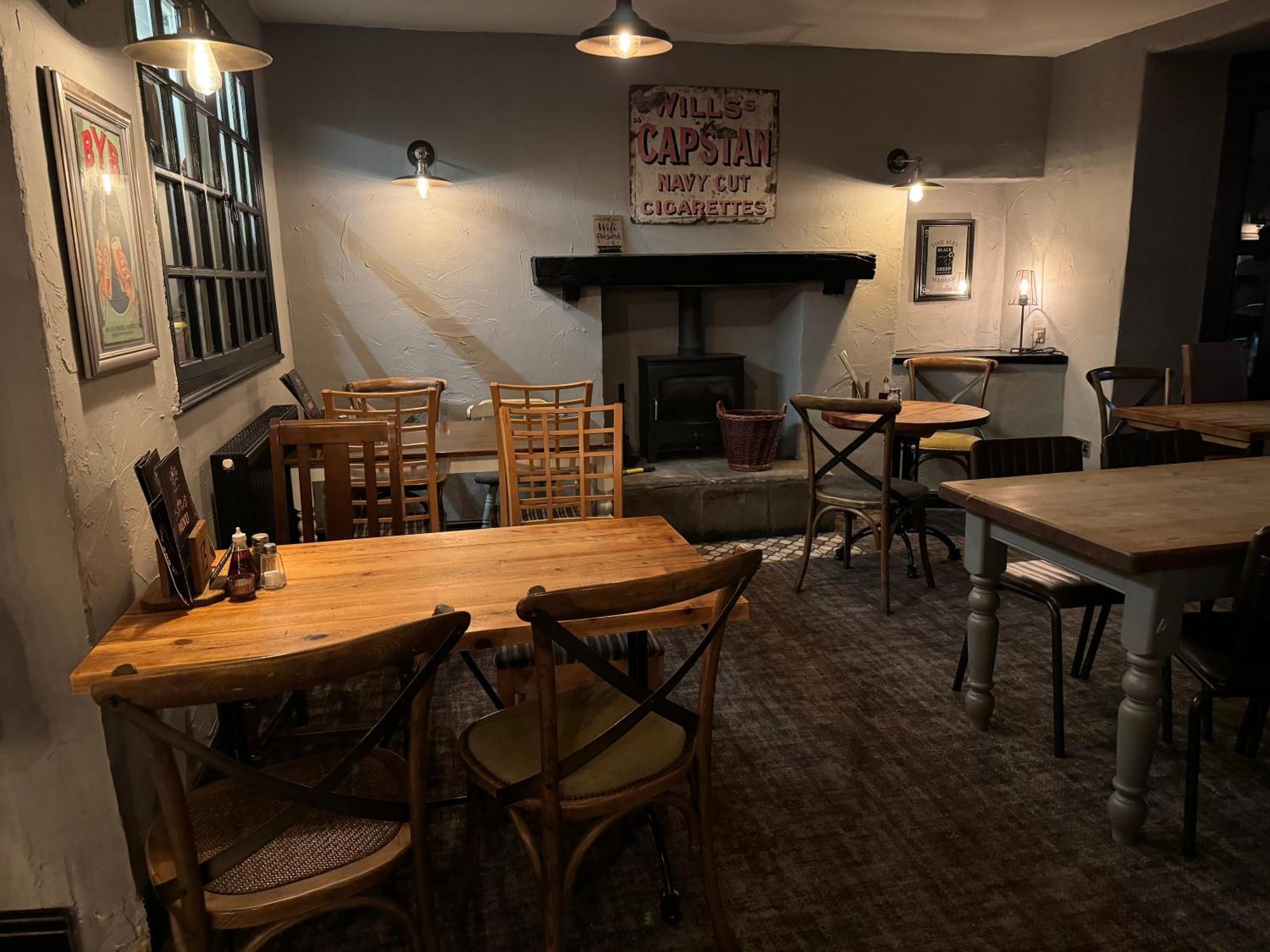 The Black Swan Hotel Leyburn Esterno foto