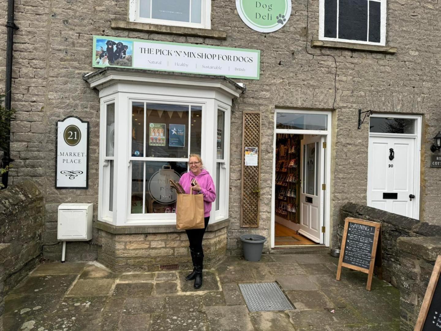 The Black Swan Hotel Leyburn Esterno foto